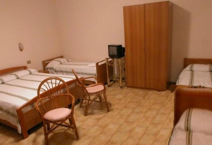 Albergo-Ristorante"Parco Alle Noci"Tra La Cascata Delle Marmore,Labro E Valle Santa Di S Francesco Rivodutri المظهر الخارجي الصورة