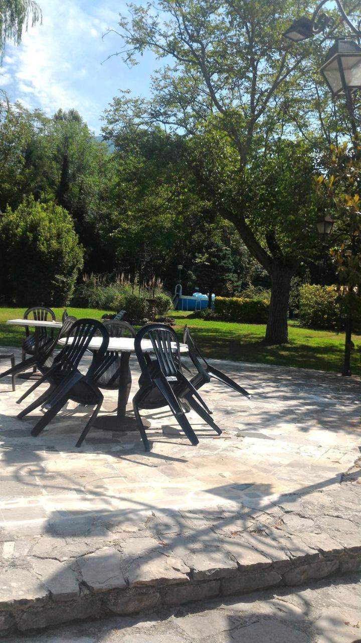 Albergo-Ristorante"Parco Alle Noci"Tra La Cascata Delle Marmore,Labro E Valle Santa Di S Francesco Rivodutri المظهر الخارجي الصورة
